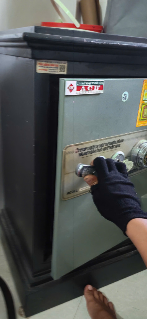 sửa khoá két sắt Quảng Ngãi Thợ sửa khoá két sắt Quảng Ngãi
